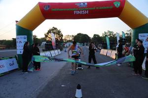 BIB: 
                            <button type="button" onclick="openModal(3631818)" class="btn btn-primary btn-sm float-right btn-popup" data-toggle="modal" data-target=".modal-high-quality">
                        <i class="fas fa-shopping-cart"></i> Add to Cart
                    </button>
                                            <button type="button" onclick="isThisMe(3631818, true)" class="btn btn-success btn-sm float-right btn-popup btn-isme hidden" data-toggle="tooltip" data-placement="bottom" title="นี่คือรูปของคุณใช่ไหม คลิกที่นี่เพื่อเอาเข้าอัลบั้ม">
                        <i class="fas fa-plus"></i> Add to album
                    </button>
                    <button type="button" onclick="isThisMe(3631818, false)" class="btn btn-warning btn-sm float-right btn-popup btn-isnotme hidden">
                        <i class="fas fa-ban"></i> Remove from album
                    </button>